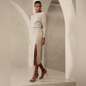 Banana Republic Colleta Off-Shoulder Midi Dress in Everest